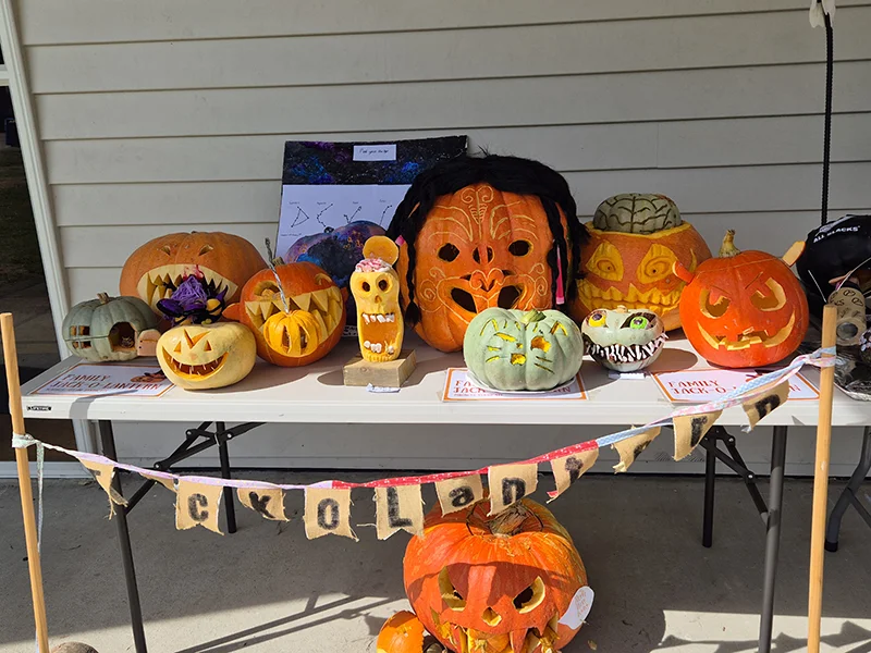 Pumpkin Night 2025 - Jack-o-lantern entries